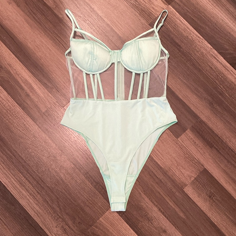 Akira| Women’s Mint BodySuit
